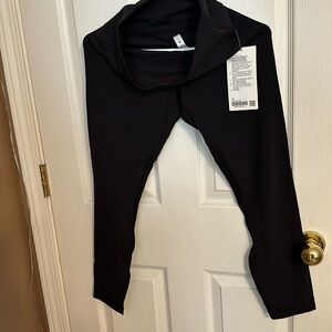 Lululemon Align V-Waist Pant 25” size 10 black